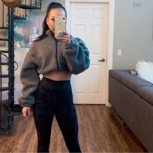 Gray Sherpa Cropped Jacket - Picture 2 of 6